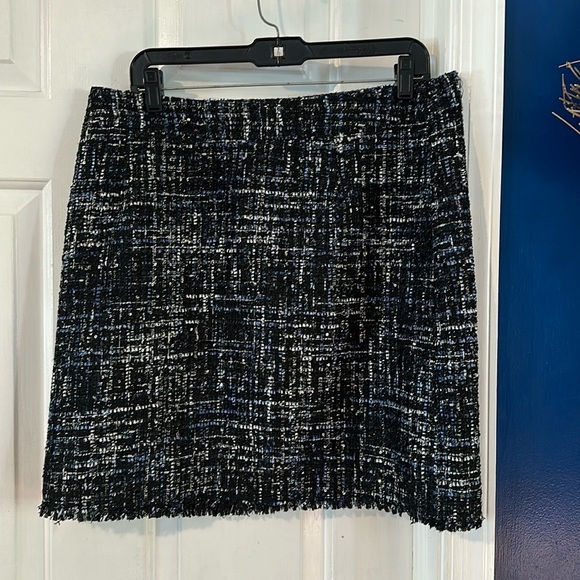 Women’s Bagatelle Collection Black and Blue Tweed Mini Skirt Size Large - Picture 2 of 8